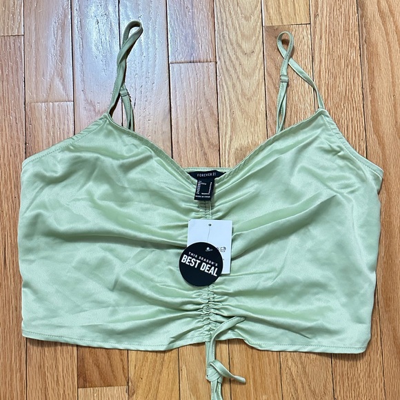 Forever 21 Tops - Forever 21 Light Green Crop Top